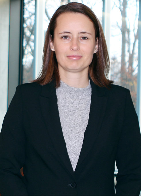 Das Bild zeigt Frau Mierau.